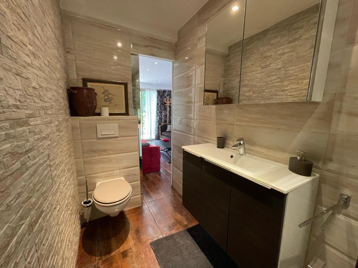 Studio dans résidence privée à 10 mn de cannes Le Cannet Esterno foto